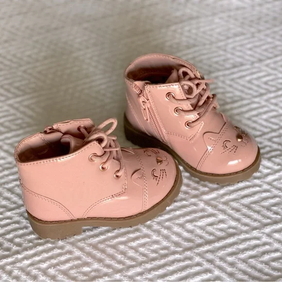Cat dress clearance boots